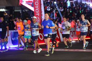 BIB: 
                            <button type="button" onclick="openModal(23355151)" class="btn btn-primary btn-sm float-right btn-popup" data-toggle="modal" data-target=".modal-high-quality">
                        <i class="fas fa-shopping-cart"></i> Add to Cart
                    </button>
                                            <button type="button" onclick="isThisMe(23355151, true)" class="btn btn-success btn-sm float-right btn-popup btn-isme hidden" data-toggle="tooltip" data-placement="bottom" title="นี่คือรูปของคุณใช่ไหม คลิกที่นี่เพื่อเอาเข้าอัลบั้ม">
                        <i class="fas fa-plus"></i> Add to album
                    </button>
                    <button type="button" onclick="isThisMe(23355151, false)" class="btn btn-warning btn-sm float-right btn-popup btn-isnotme hidden">
                        <i class="fas fa-ban"></i> Remove from album
                    </button>